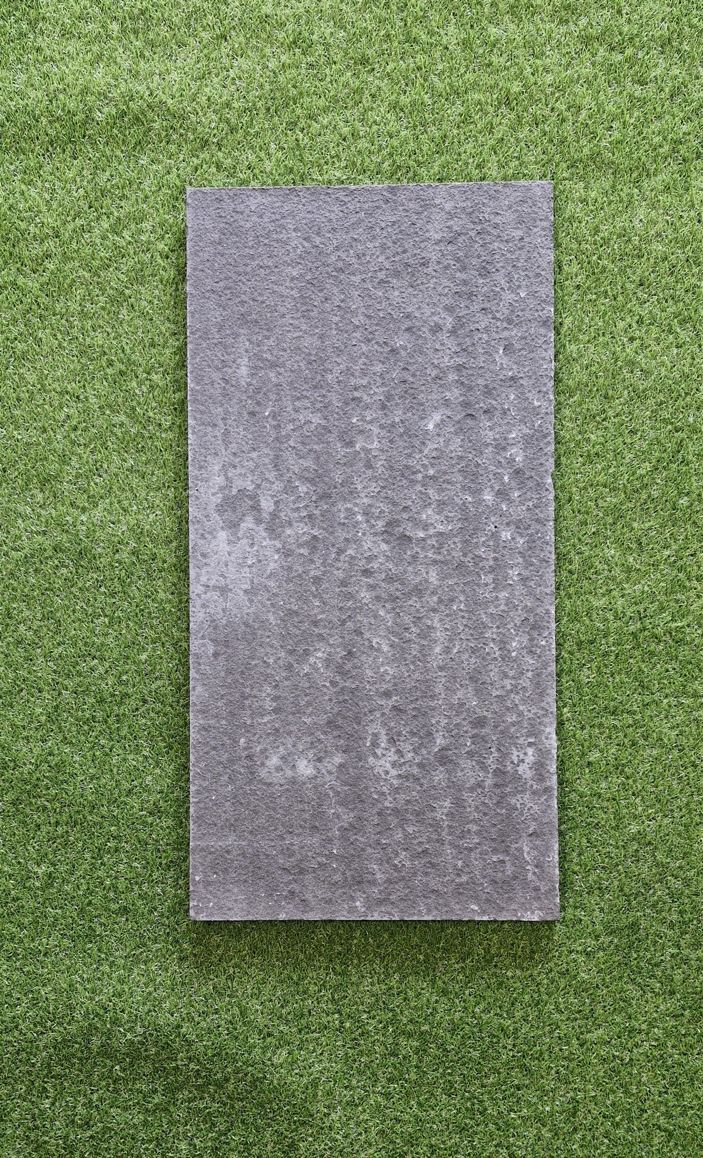 Basalt Flamed Rectangular Steppers 800x400x30mm (Dark Grey)