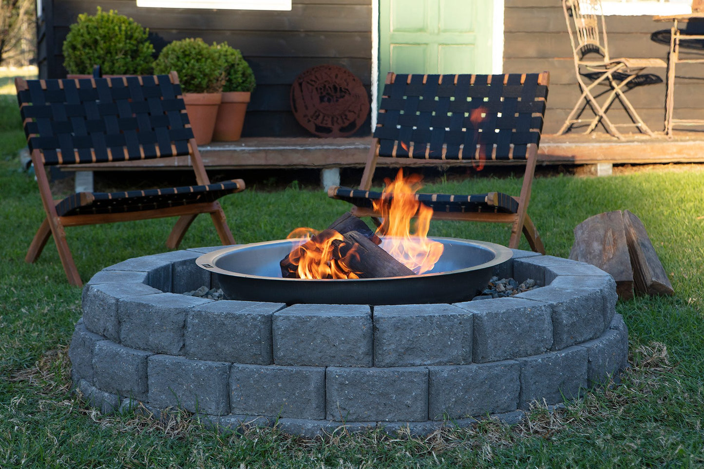 Hudson Stone Retaining Wall Blocks 200x130x100mm (Charcoal)