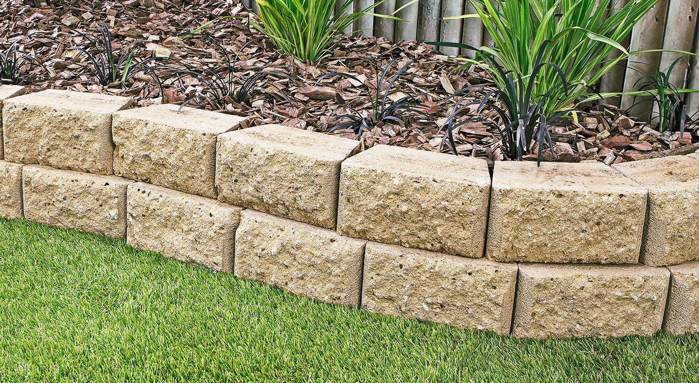 Hudson Stone Retaining Wall Blocks 200x130x100mm (Oatmeal)