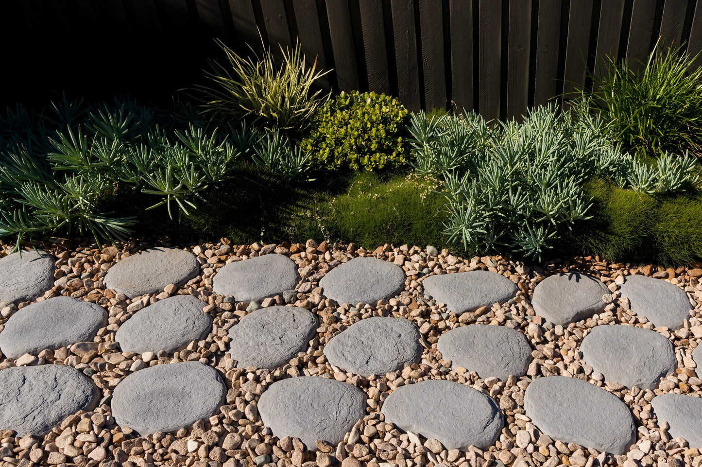Alpine Stepping Stone Pavers 480x40mm (Charcoal)