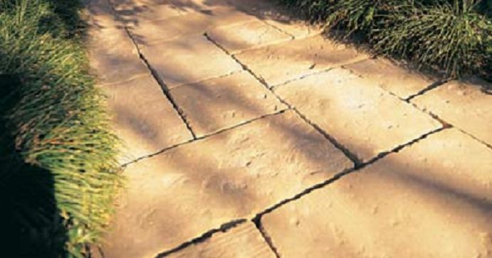 Bradstone Old Town Pavers 300x300x40mm (Gironde)
