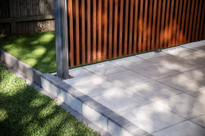 Cobblestone Pavers 100x100x40mm (Charcoal)