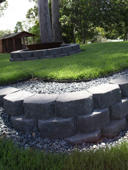 Gardenwall Standard Retaining Wall Blocks 295x203x125mm (Charcoal)