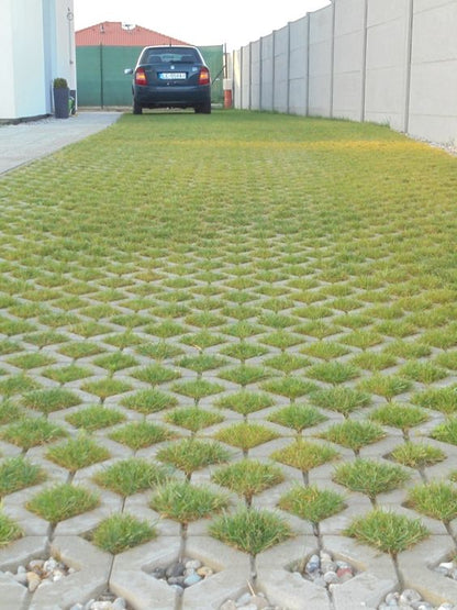 Gridpave Pavers 390x390x90mm (Natural Grey)