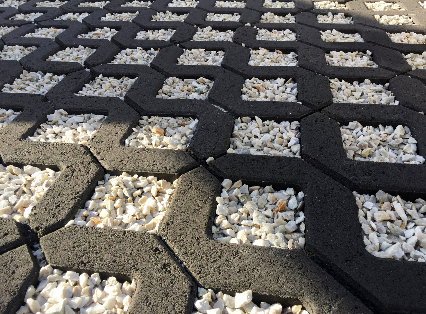 Gridpave Pavers 390x390x90mm (Charcoal)