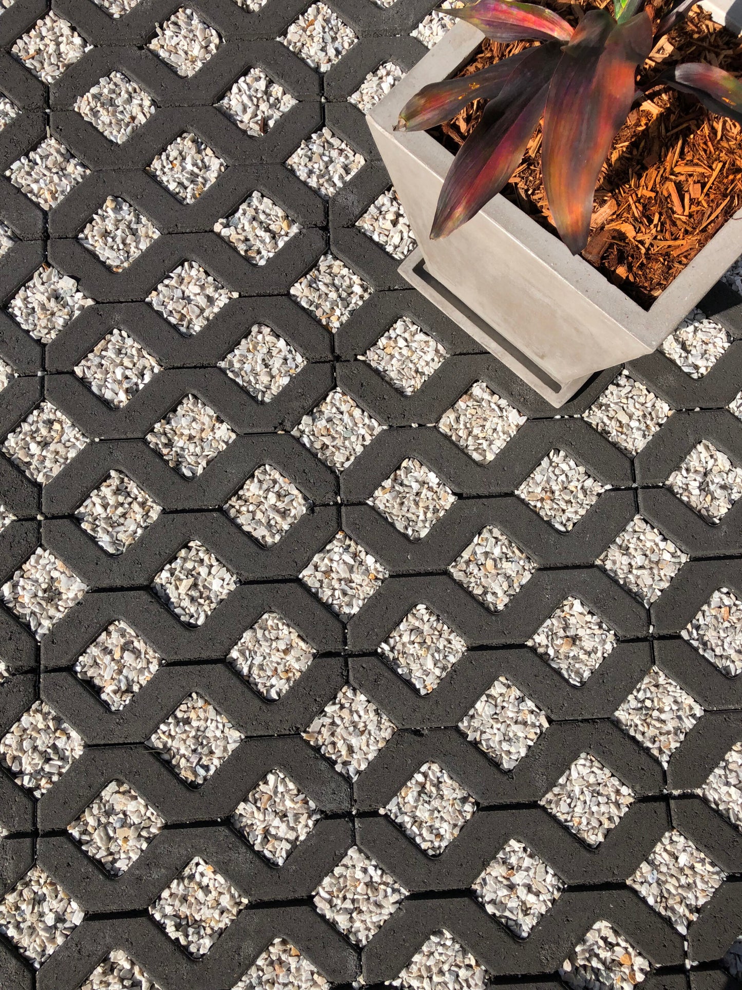 Gridpave Pavers 390x390x90mm (Charcoal)