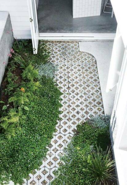 Gridpave Pavers 390x390x90mm (Natural Grey)