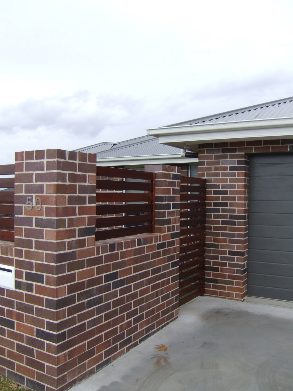 PGH Macquarie Blend Bricks (Pallet of 500) – QLD Bricks Blocks Pavers