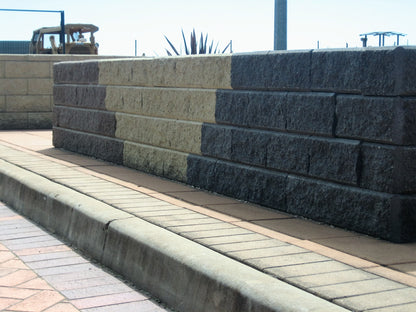 Linearwall Retaining Wall Blocks 300x200x150mm (Beach)