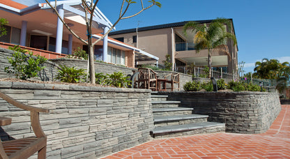 Natural Impressions Flagstone Wall Cap 300x200x50mm (Ironstone)