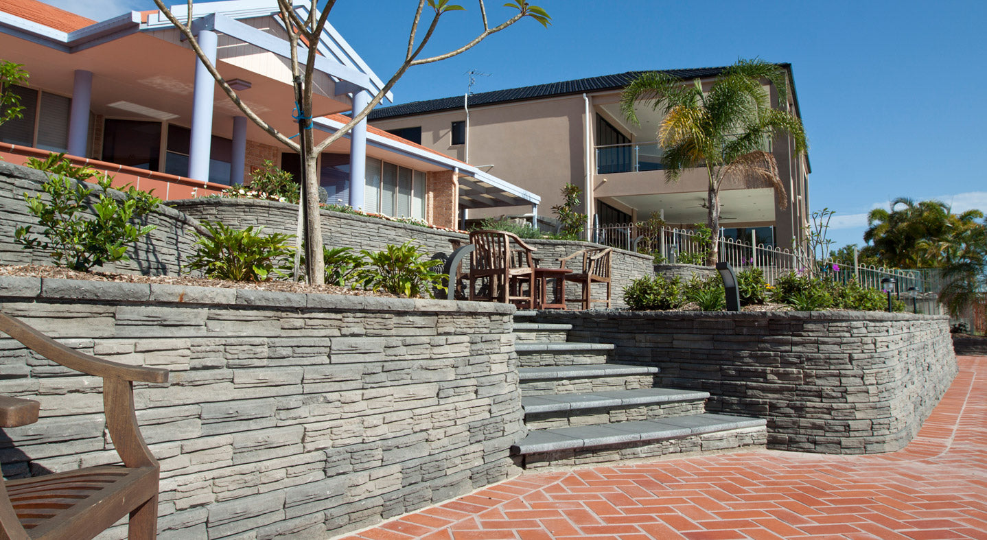 Natural Impressions Flagstone Retaining Wall Blocks 300x160x100mm (Ironstone)