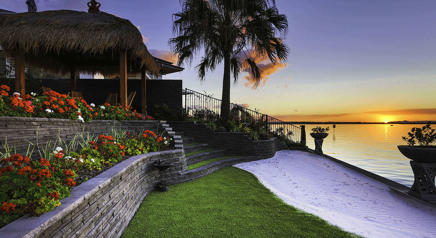 Natural Impressions Flagstone Wall Cap 300x200x50mm (Ironstone)