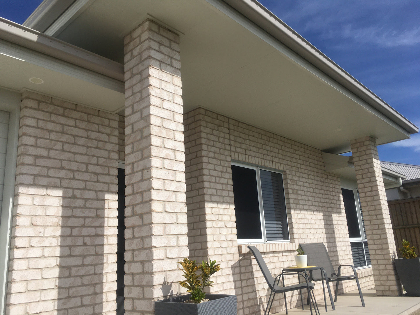 PGH Bricks Ocean Mist 230x110x76mm (Pallet of 460)