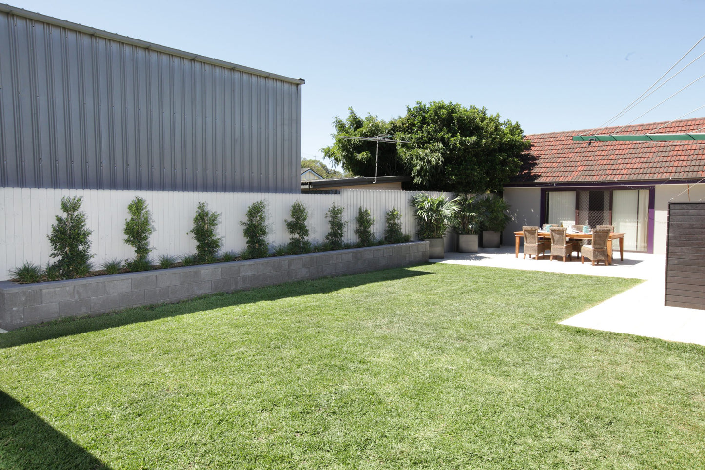 Versawall Retaining Wall Blocks 400x215x200mm (Charcoal)